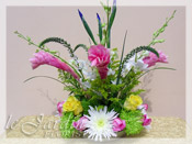 Pink Romance :: Tropical Flower Arrangement